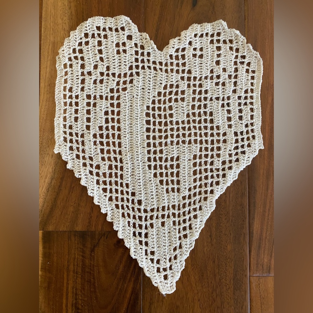 Handmade Crochet Doily Filet Monogram Heart Letter G White